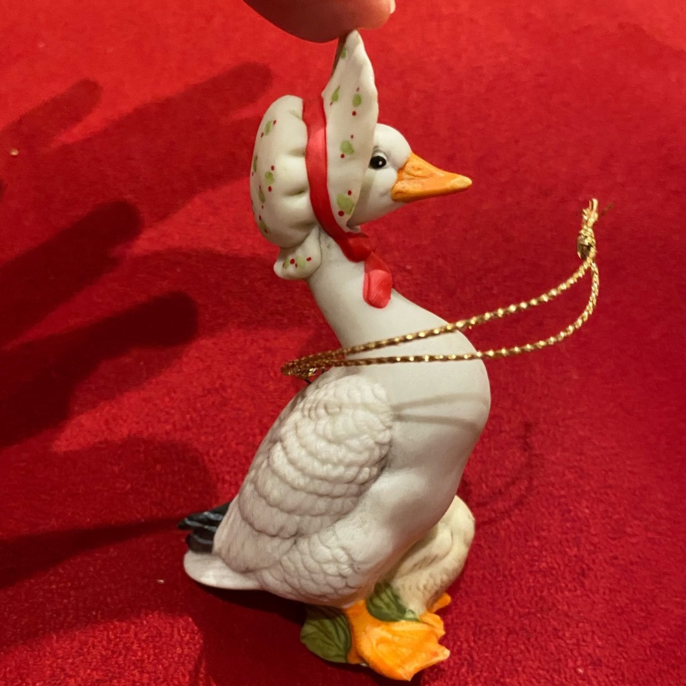NIB/vintage rare Gorham “Christmas Goose with Gosling” porcelain ornament - Picture 5 of 9